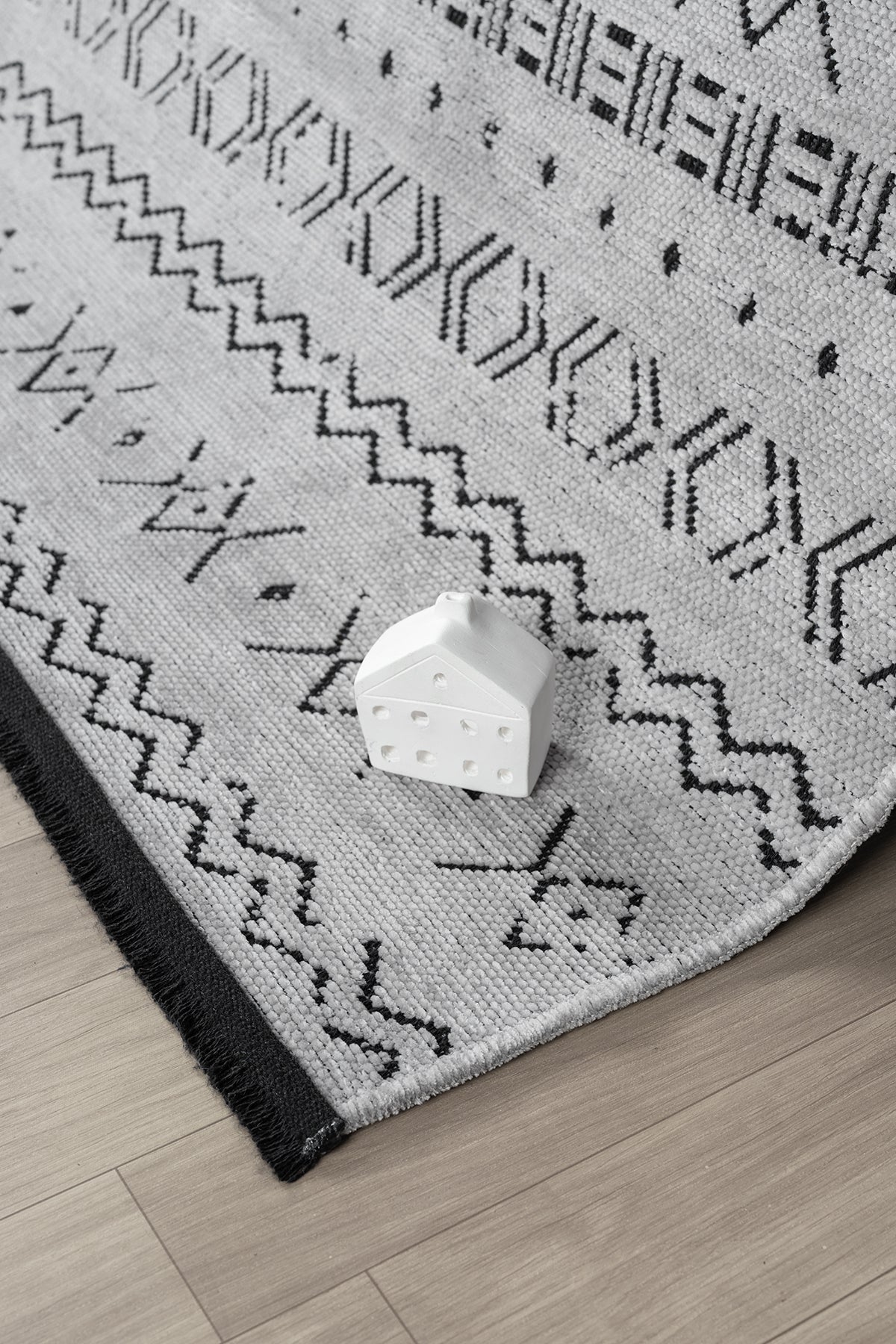 Gaia Gri Halı Yıkanabilir Kaymaz Taban Şönil Kilim Dokuma Pamuk Taban Kilim 10335